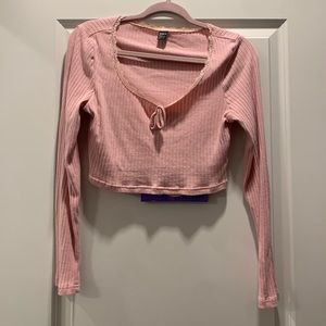 Pink long sleeve crop top